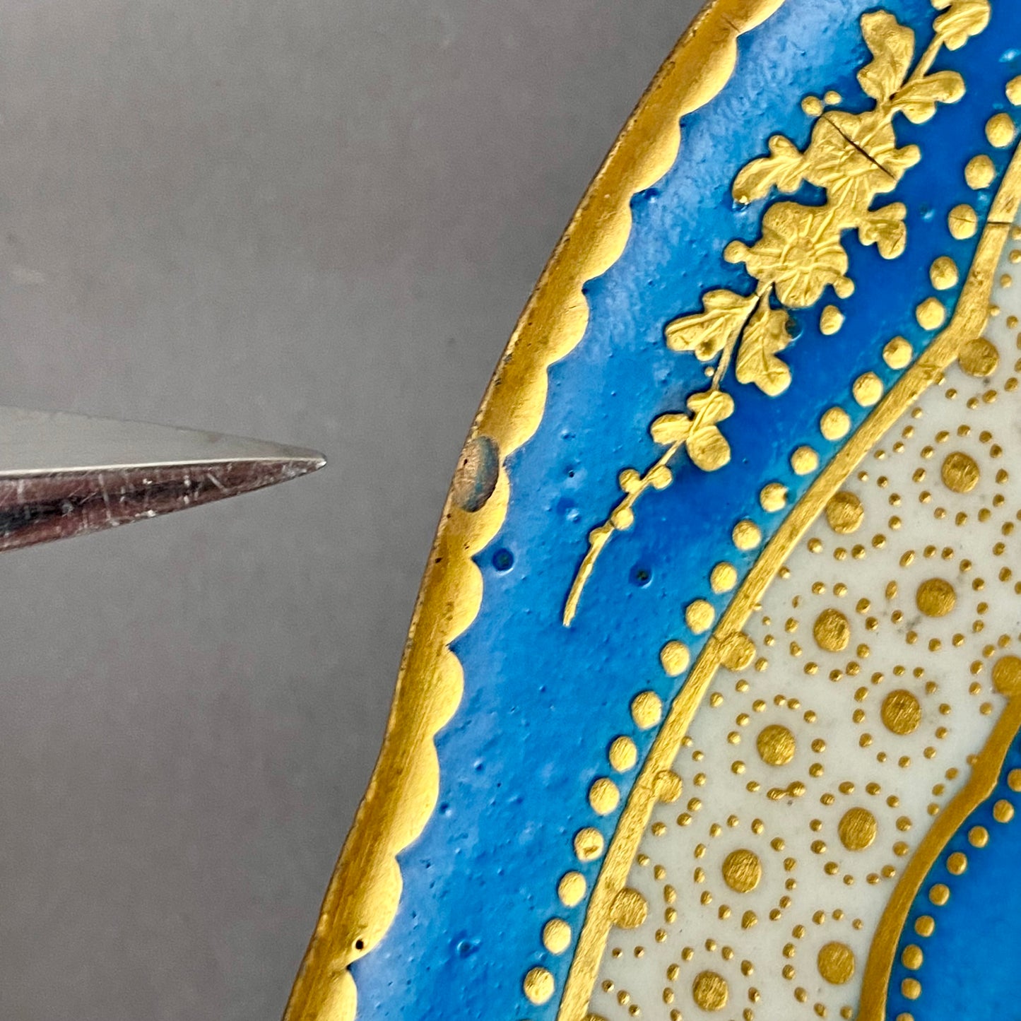 Sevres Porcelain Plate French Antique Rococo 24.5cm Cherub Gold Gilt