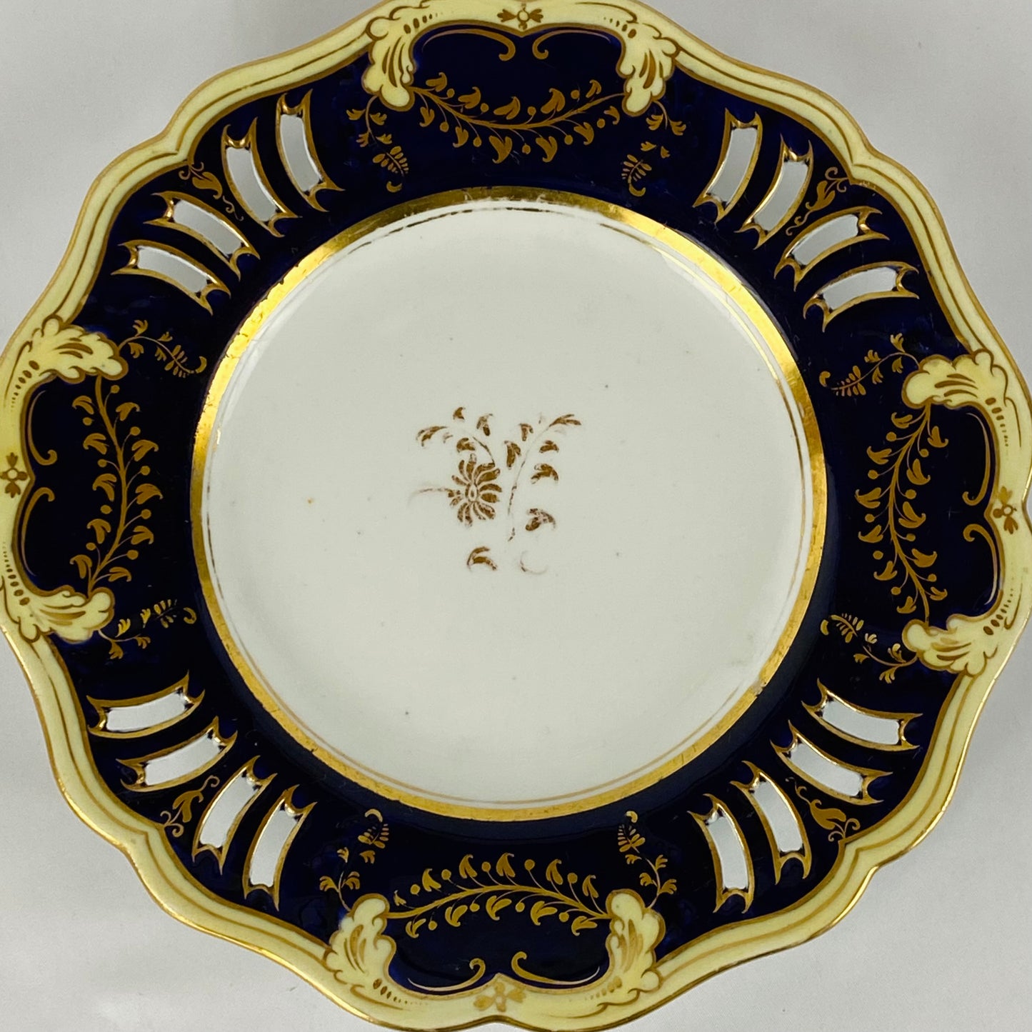 c1840 Antique John Ridgway #8579 Gold Gilt Porcelain Dessert Service