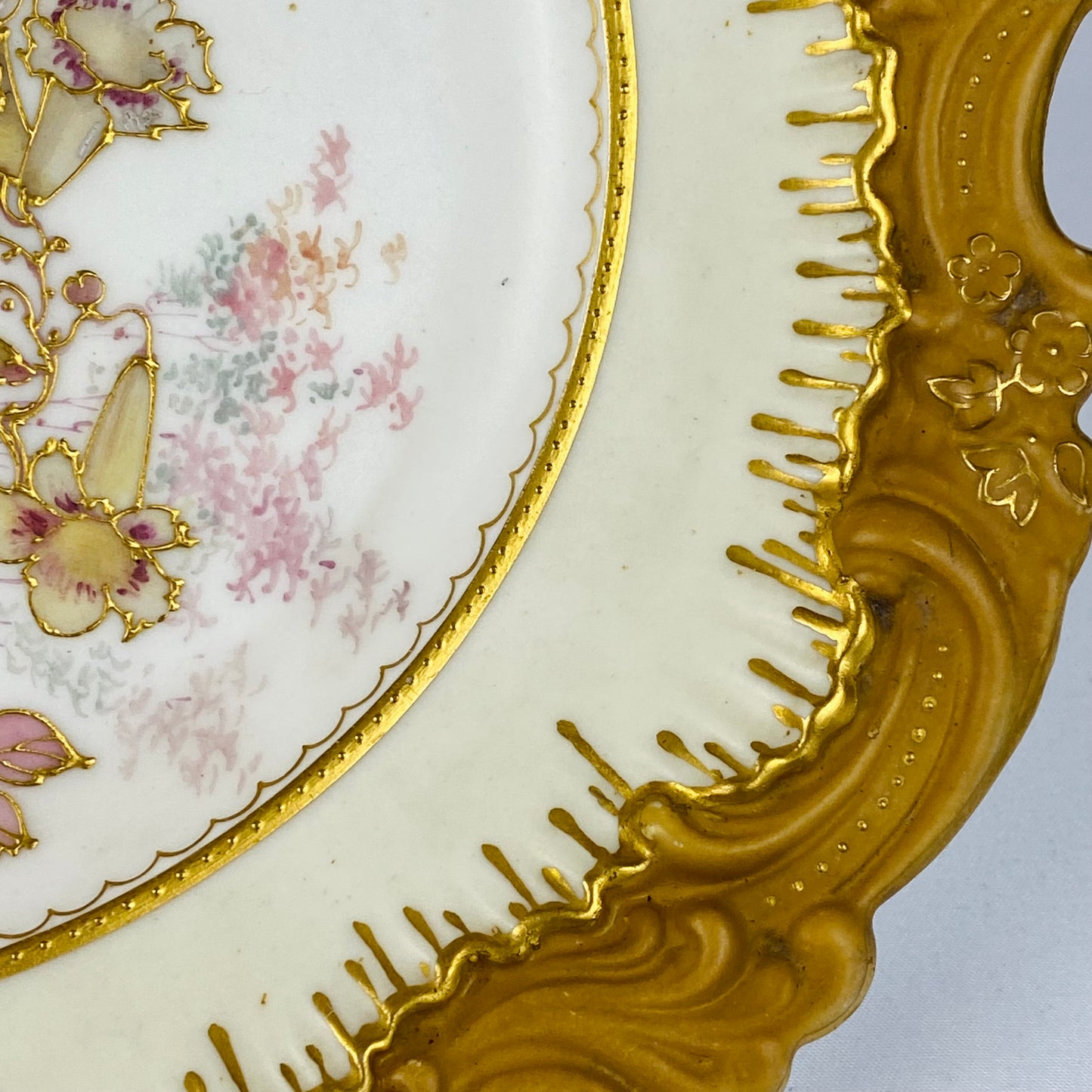 c1892 Antique Plate by Doulton Burslem Scallop Edged Spanish Ware