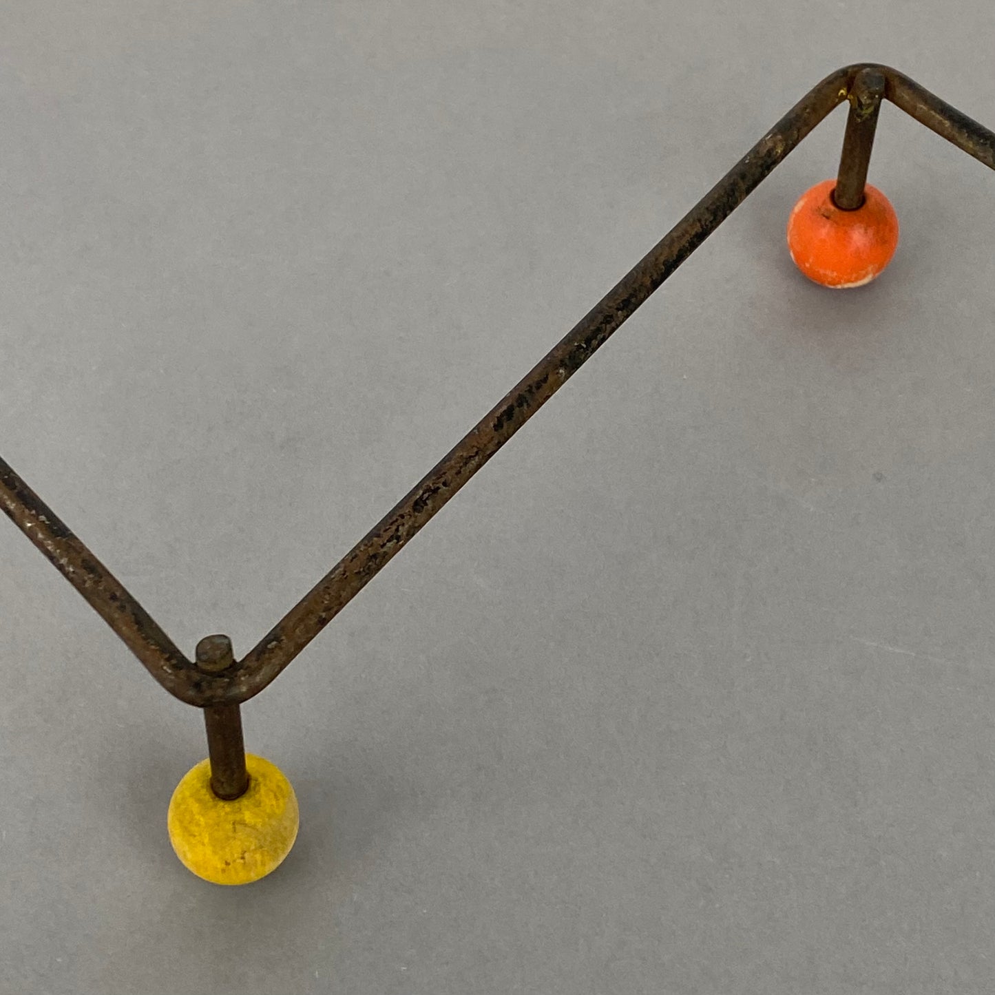 50s 60s Vintage Retro Zig Zag Atomic Sputnik Coat Hat Hooks Rack Wooden Ball