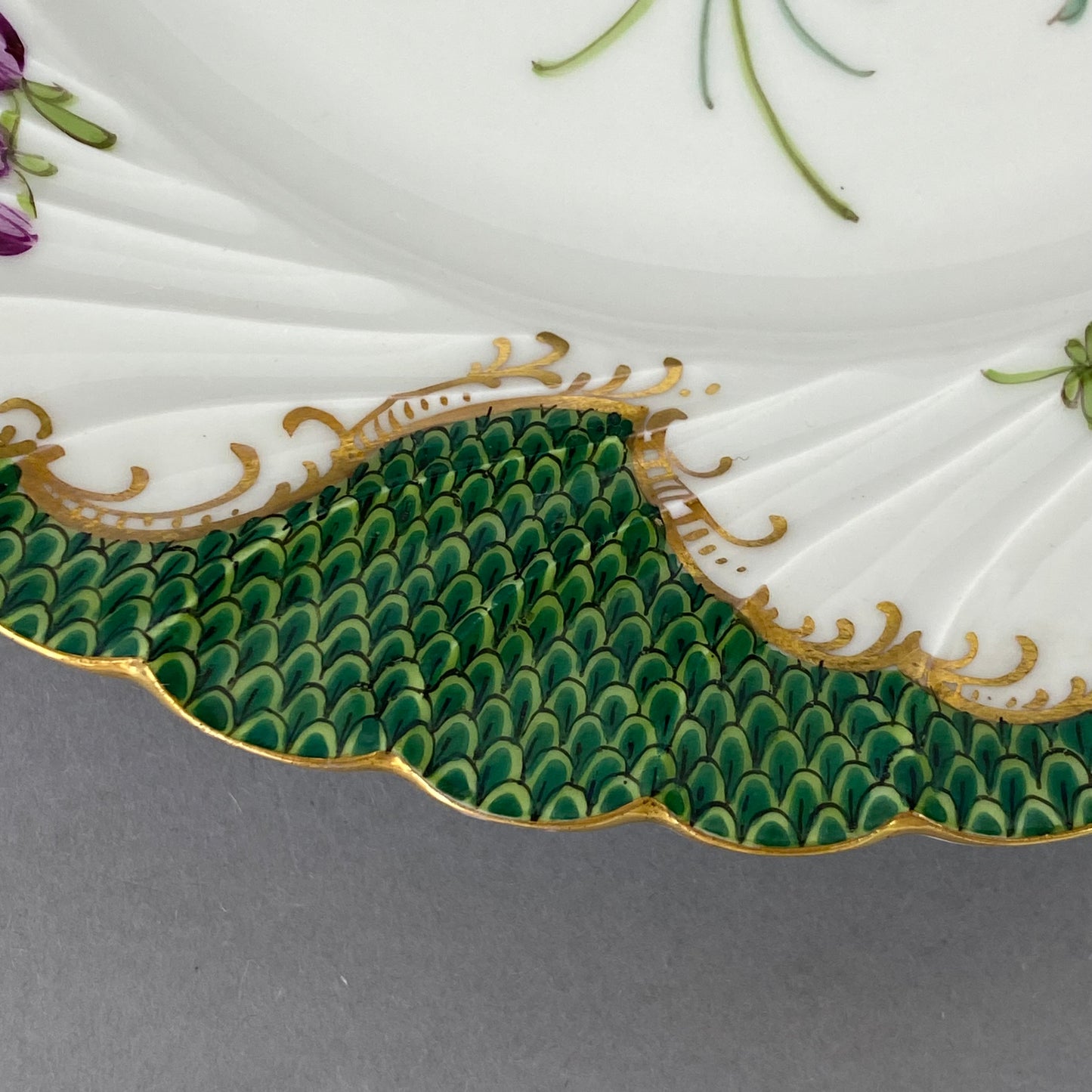 Antique Dresden Porcelain Plate Pair Floral Gold Gilt Rococo Revival Shell Rim