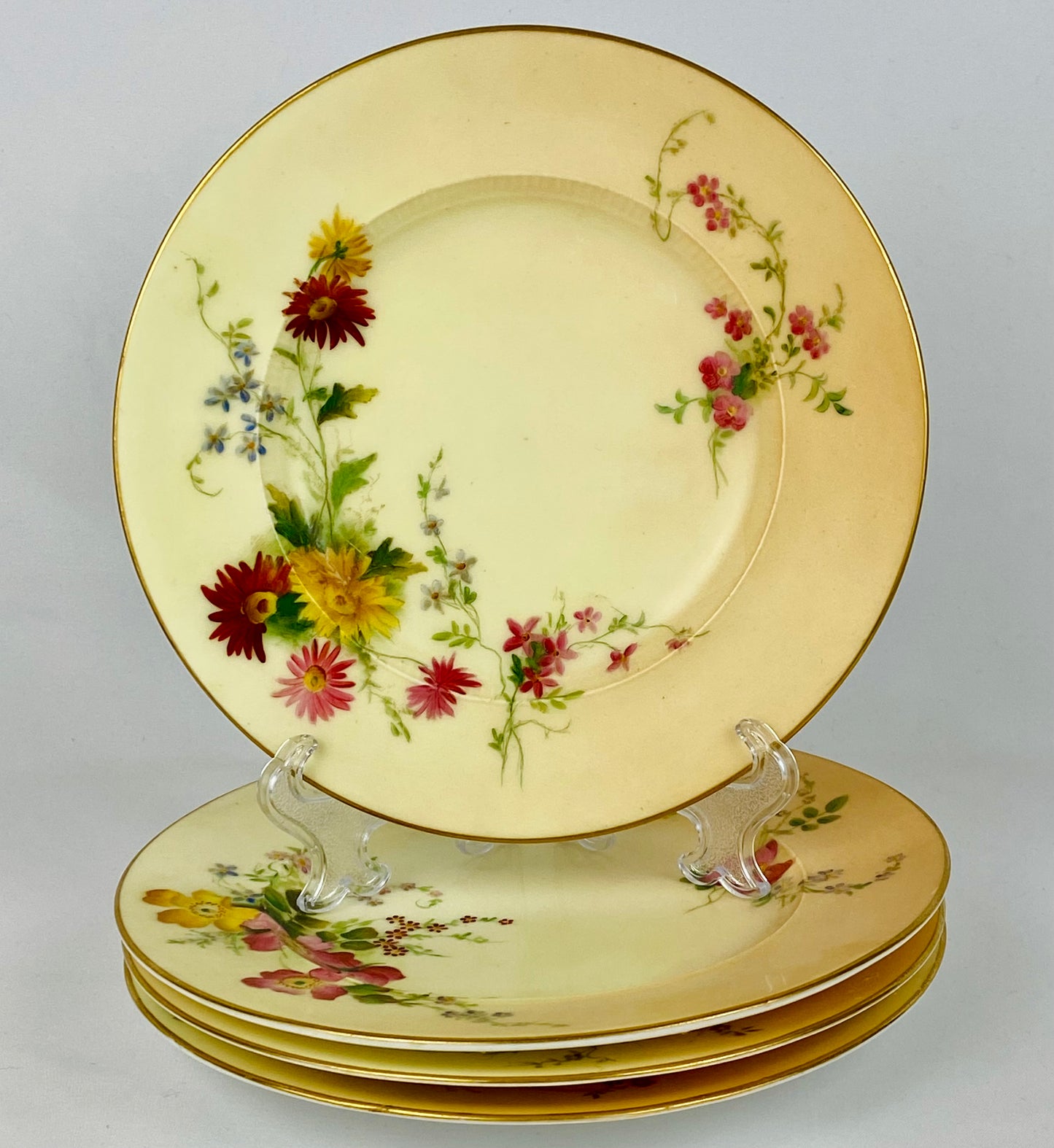 4 Royal Worcester Blush Ivory Porcelain Plates Hand Painted antique c1904 Gold Gilt