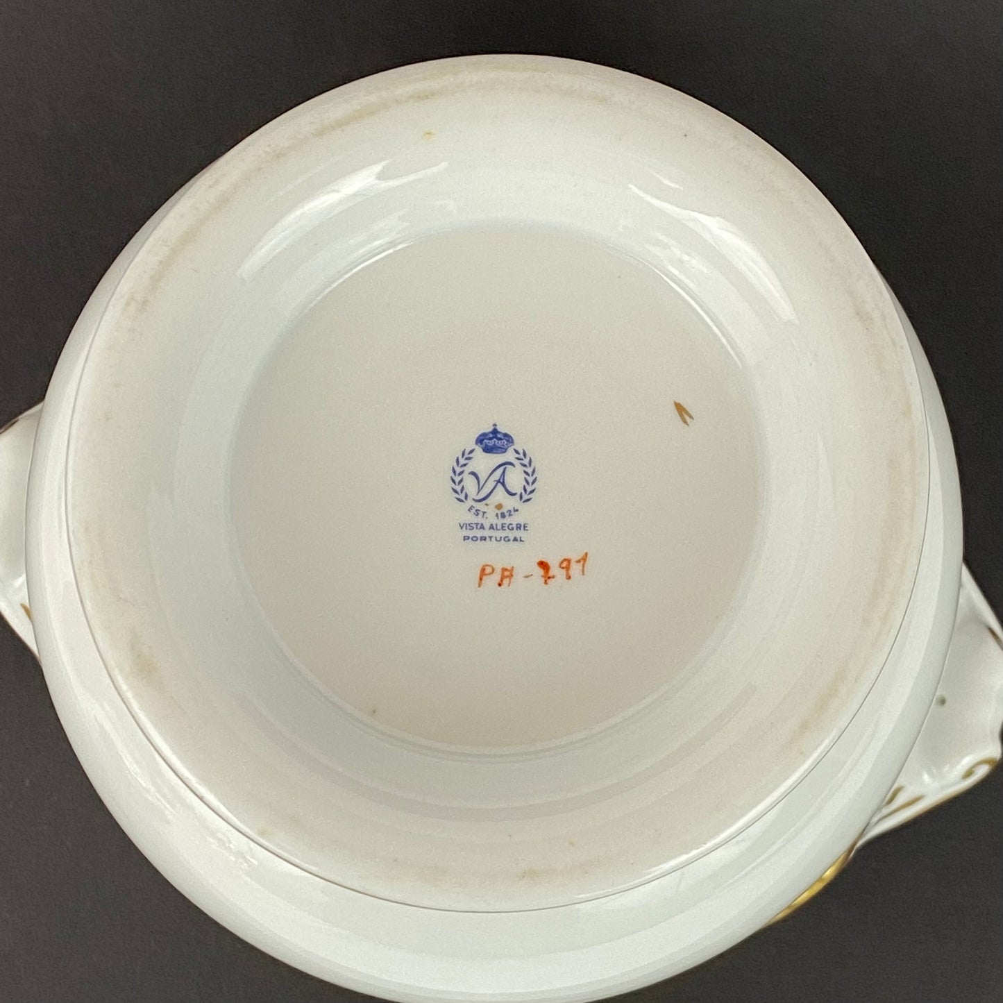 Vista Alegre Pratochin Planter 20thc Vintage Porcelain Cache Gilt Plant Pot