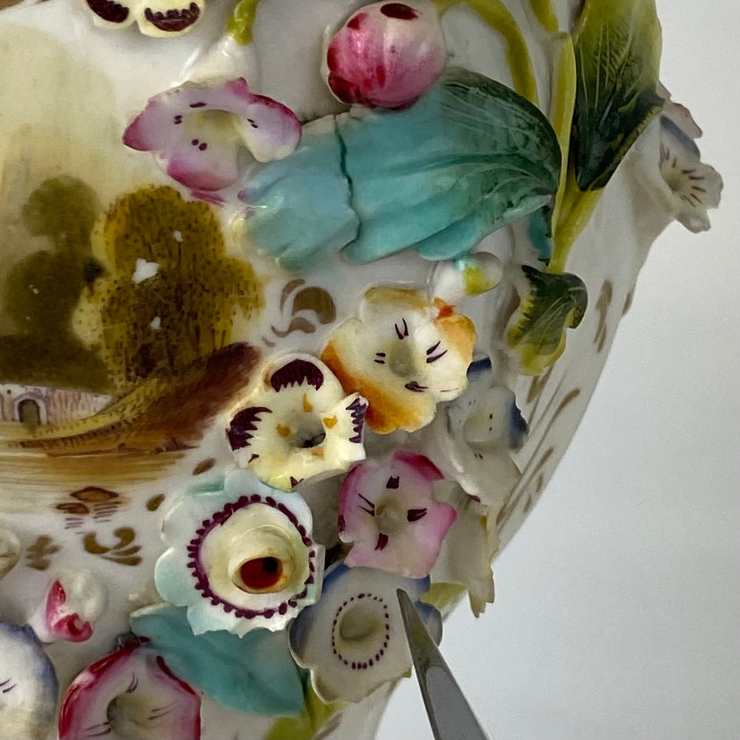 Antique Pair c1840 Vases Coalbrookedale Coalport Floral Encrusted Porcelain VGC