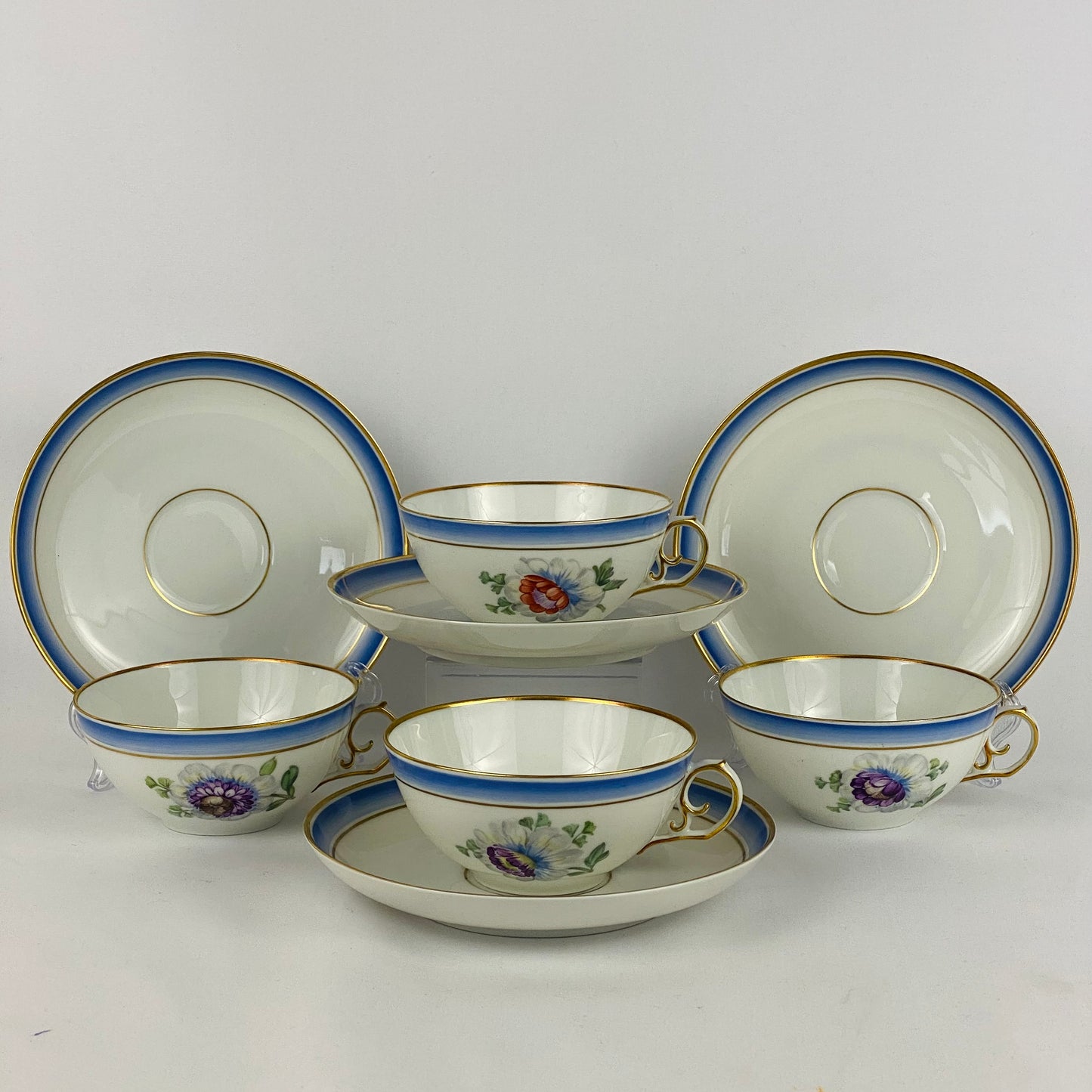 c1935 Antique 4 x Royal Copenhagen Tea Cups & Saucers #592 9067 Hand Painted