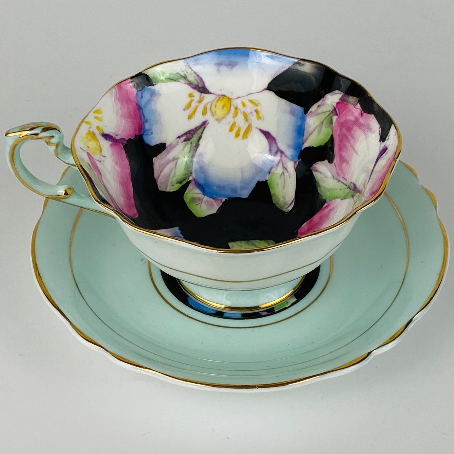 Paragon Black Primrose Tea Cup & Saucer Vintage c1939 Gilt Chintz Porcelain VGC