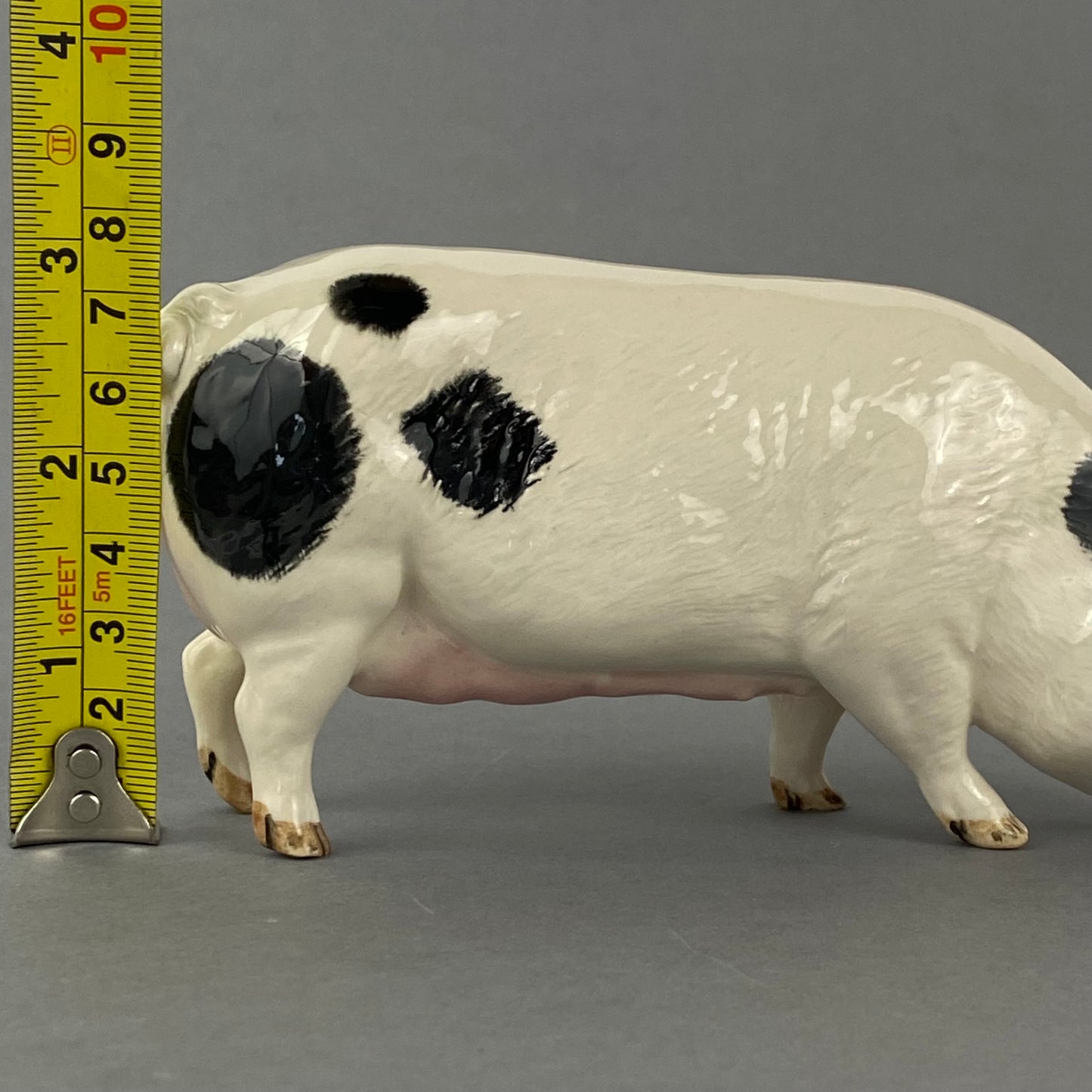 Royal Doulton Gloucester Old Spot Pig English Porcelain Figurine DA230