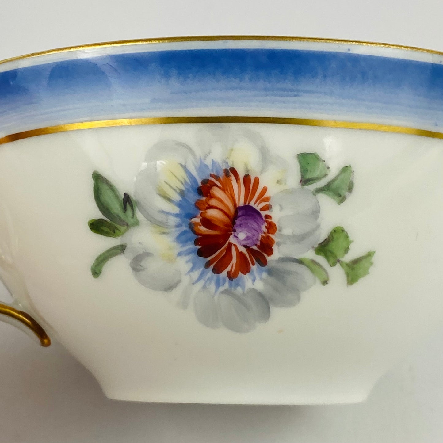 c1935 Antique 4 x Royal Copenhagen Tea Cups & Saucers #592 9067 Hand Painted