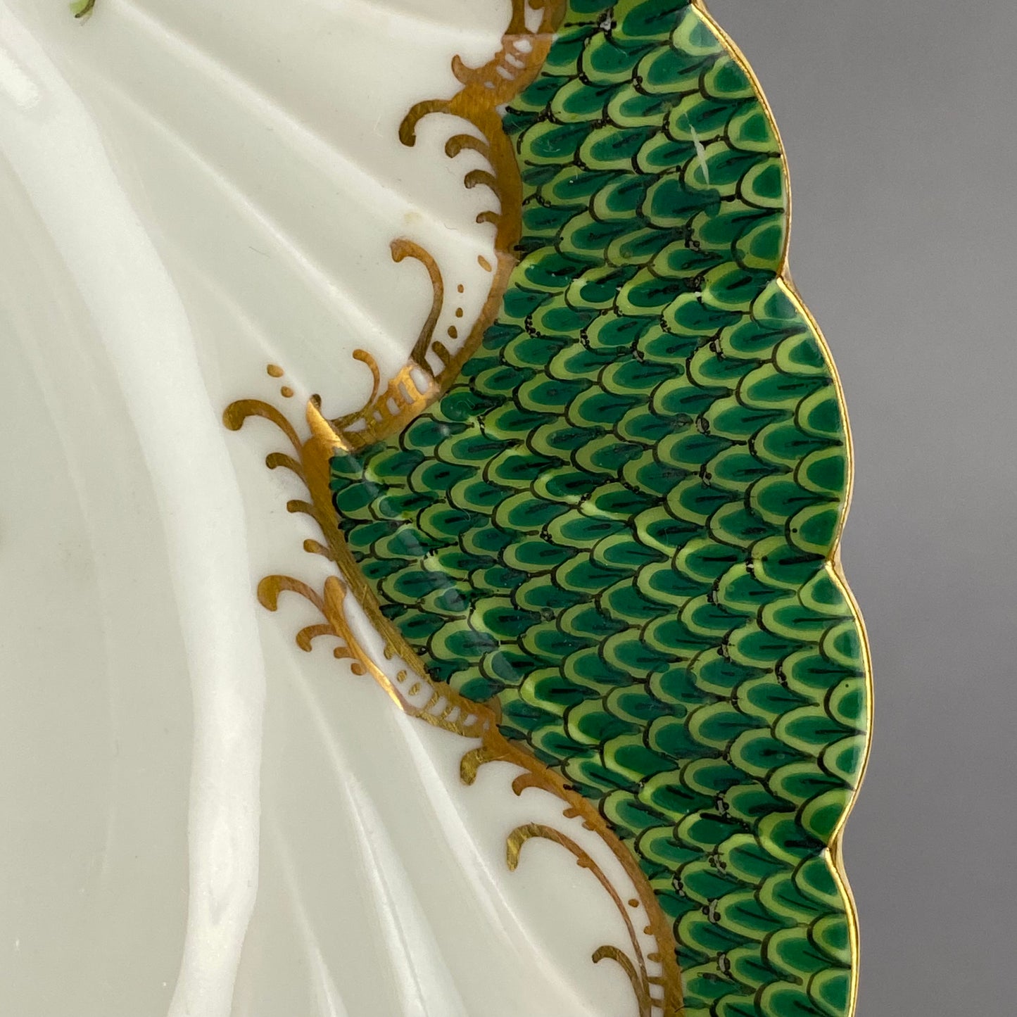 Antique Dresden Porcelain Plate Pair Floral Gold Gilt Rococo Revival Shell Rim